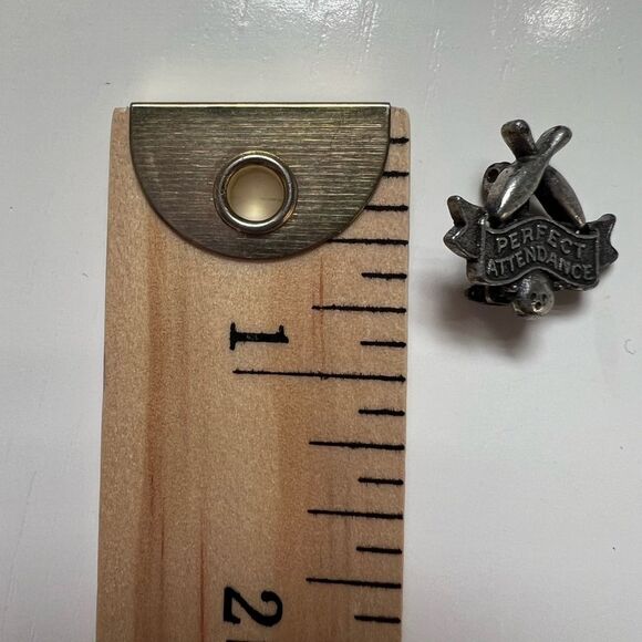 Vintage Bowling Pin Brooch Perfect Attendance Whimsical Jewelry - Picture 3 of 3